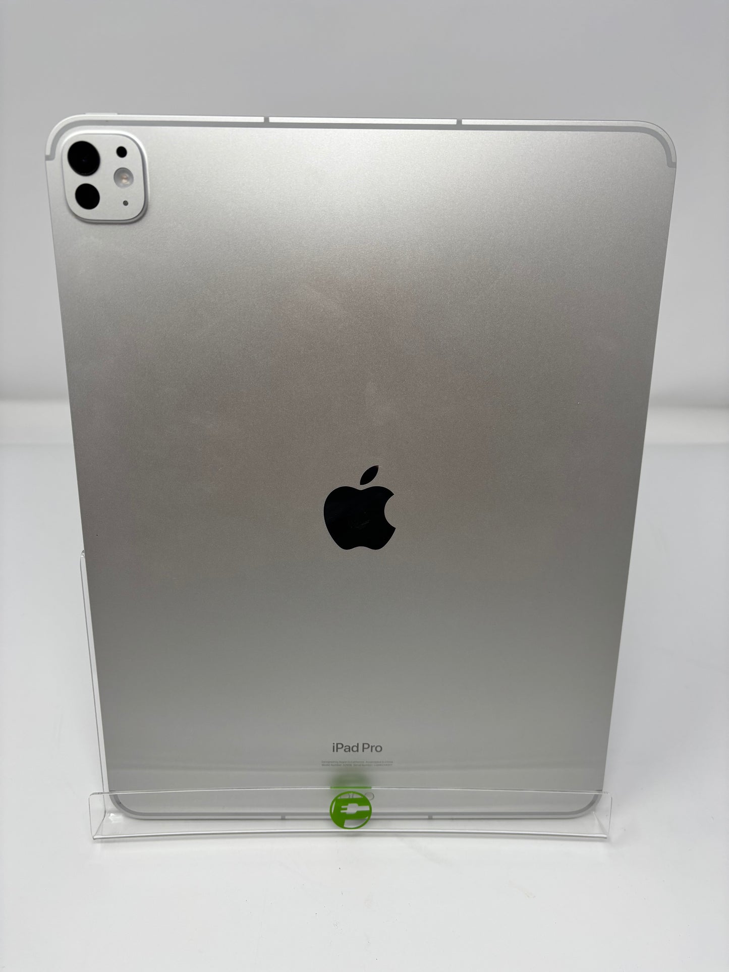 Unlocked Apple iPad Pro 13" M4 256GB Silver MVXT3LL/A