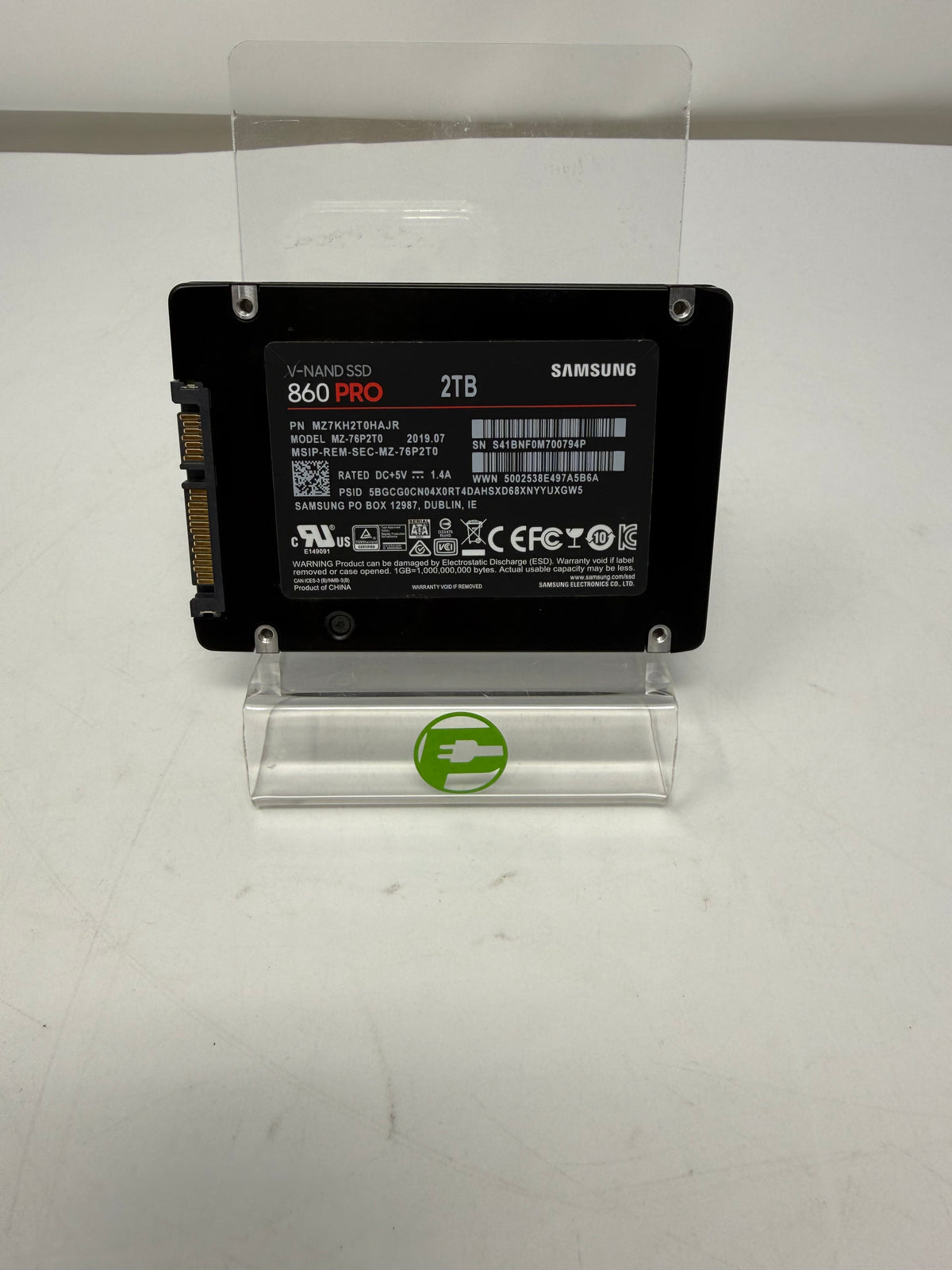 Samsung 2.5" 860 Pro 2TB SATA III 6Gbps SSD MZ-76P2T0 Solid State Drive